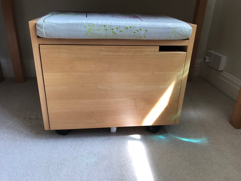 Desk with storage stool 
