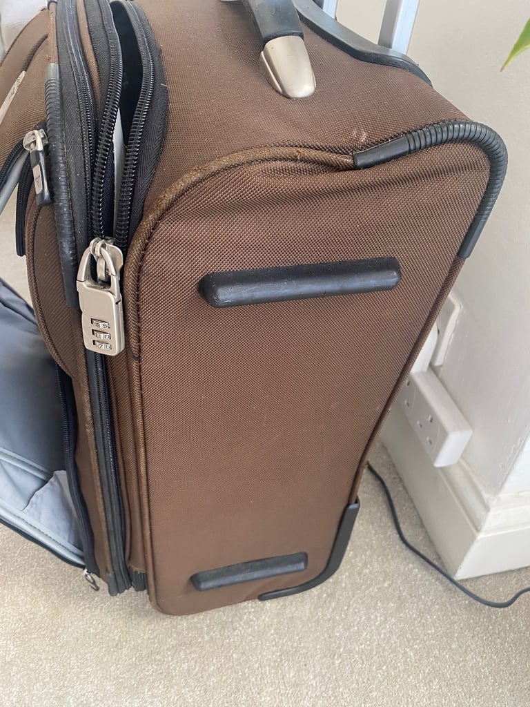 Antler small luggage with wheels,expendable telescopic handle 