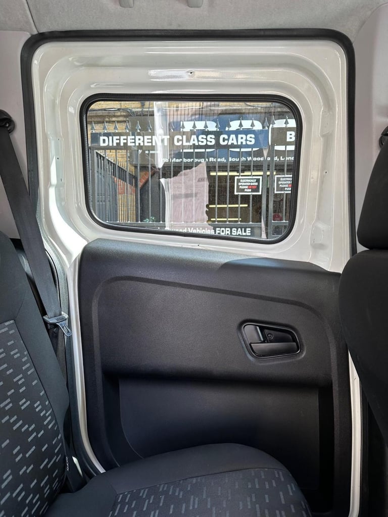 2017 Vauxhall Combo COMBI,PANEL,CREW VAN 5 SEATS,2300 CDTI