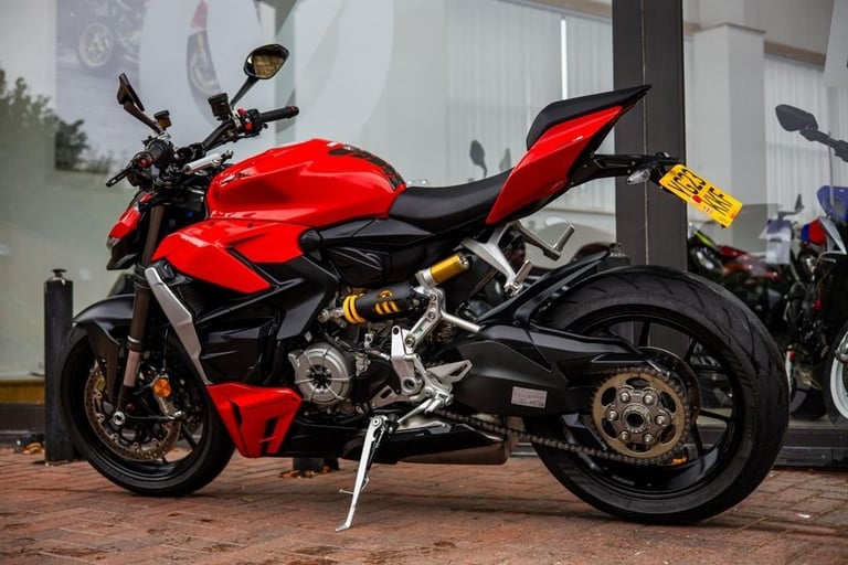 Ducati Streetfighter V2 ! ULTRA LOW MILES ! STUNNING
