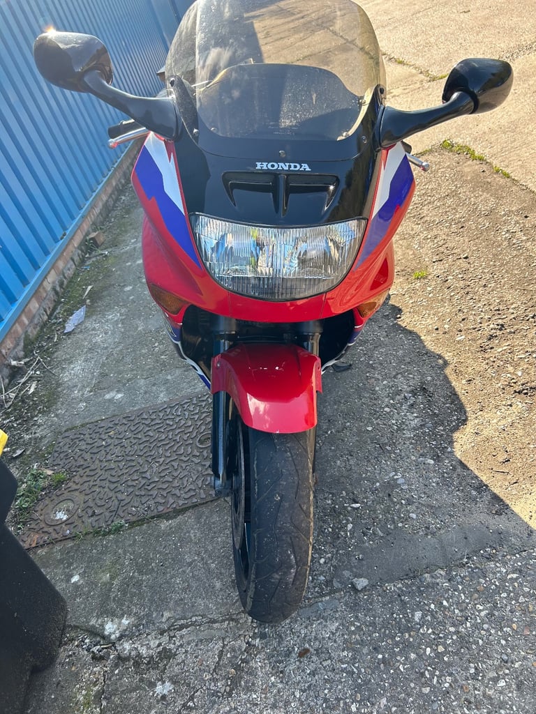 Honda, 1996, 998 (cc)