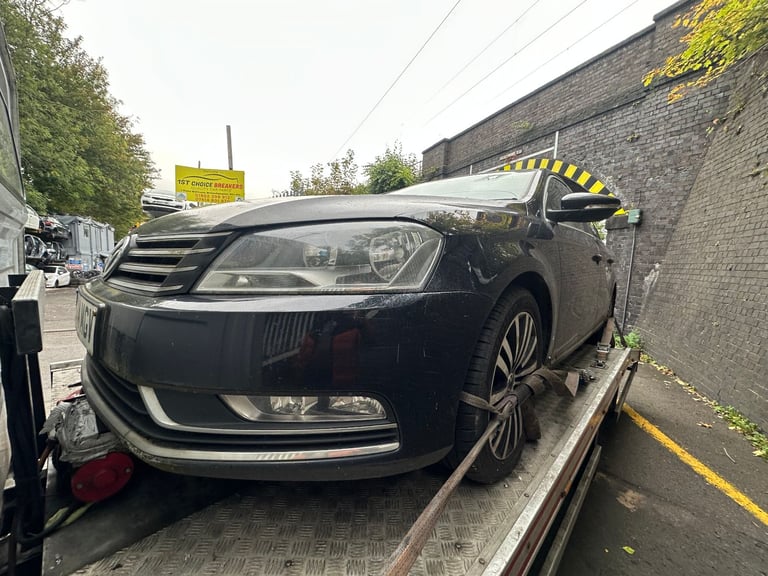 VW PASSAT 2014 2.0 DIESEL BREAKING 