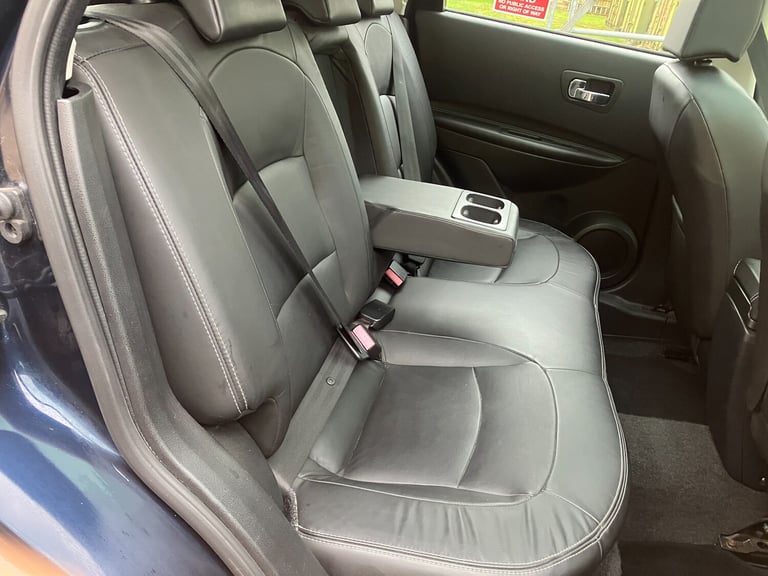 2008 Nissan Qashqai 2.0 dCi Tekna Hatchback 5dr Diesel Manual 2WD (174 g/km 