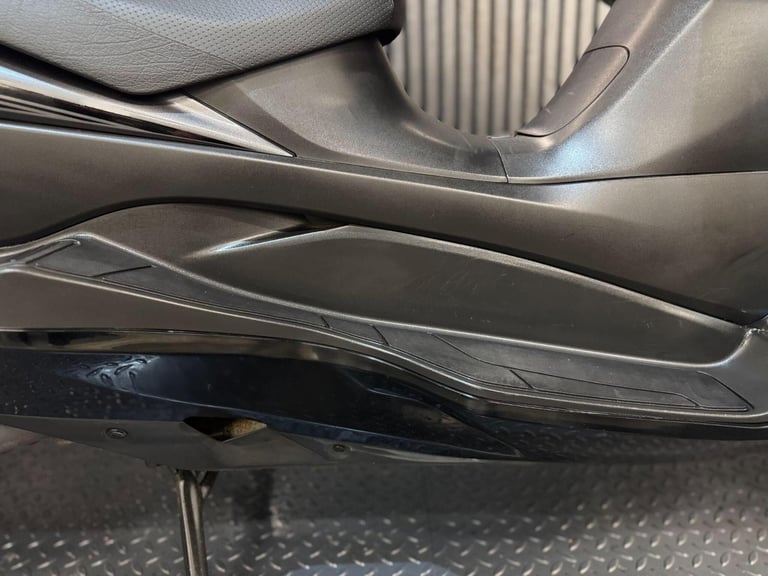 2013 Suzuki Burgman 400 400