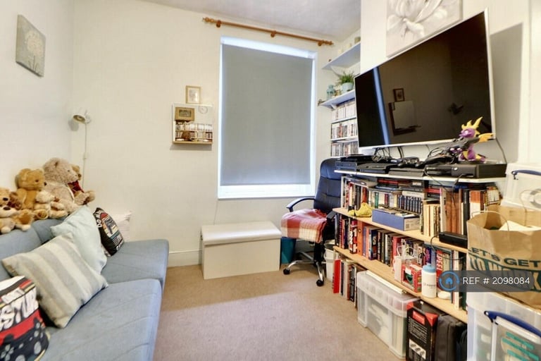 3 bedroom house in Salisbury Avenue, Westcliff-On-Sea, SS0 (3 bed) (#2098084)