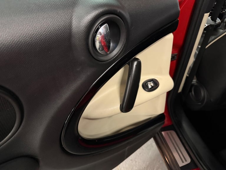  MINI Countryman 2.0 Cooper SD Auto ALL4 Euro 5 5dr Diesel Automatic
