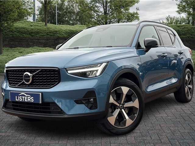 2022 Volvo XC40 2.0 B3P Plus Dark 5dr Auto ESTATE PETROL Automatic