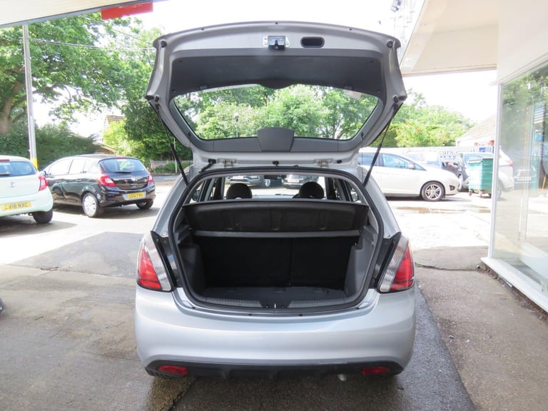 2011 Kia Rio 1.4 2 IPD 5dr HATCHBACK Petrol Manual