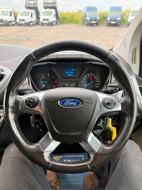 2016 Ford Transit Custom 2.2 TDCi 290 Limited Combi Van 6dr Diesel Manual L1 H1 (191 g/km, 123 bh...