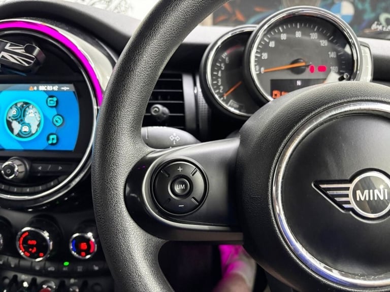 2019 MINI Hatch 1.5 Cooper Classic Hatchback 5dr Petrol Manual Euro 6 (s/s) (136 ps) Hatchback Pe...