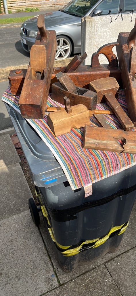 image for 7 Antique Wooden planes + wooden mallet + try square in tool box