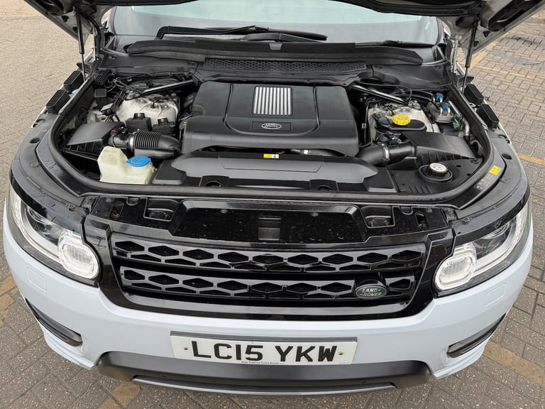 2015 Land Rover Range Rover Sport 4.4 SD V8 Autobiography Dynamic SUV 5dr