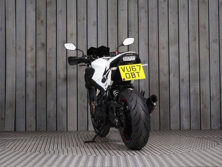 2017 67 HONDA CB650F