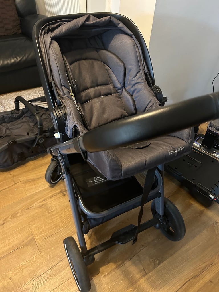 Mini Uno travel system