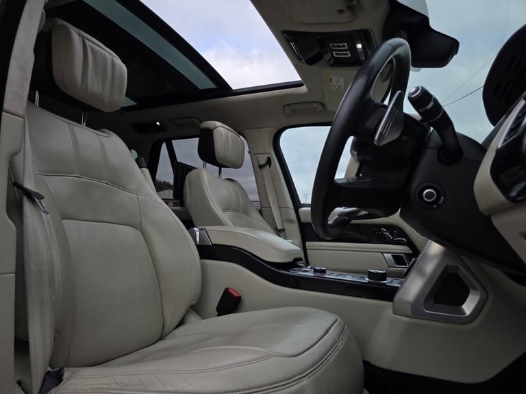 2019 Land Rover Range Rover 5.0 P525 V8 Autobiography SUV 5dr Petrol Auto 4WD Euro 6 (s/s) (525 p...