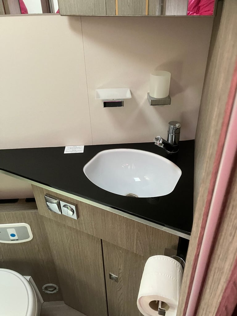 Dethleffs Magic Edition T3dbm (2019) motorhome plated down to 3500kg any driving licence