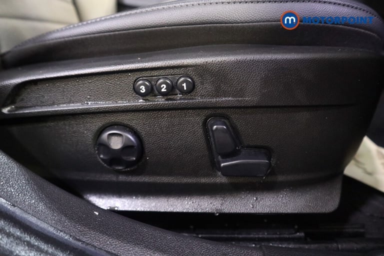 2019 Alfa Romeo Giulia 2.0 TB Nero Edizione 4dr Auto SALOON PETROL Automatic