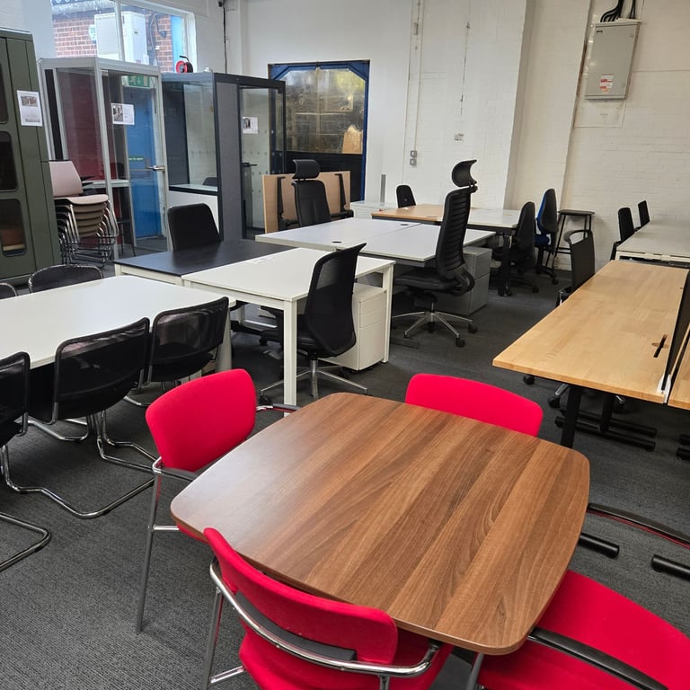 Used Office Furniture! Chair, desk, storage, booth, seating and more! ♻️✅♻️