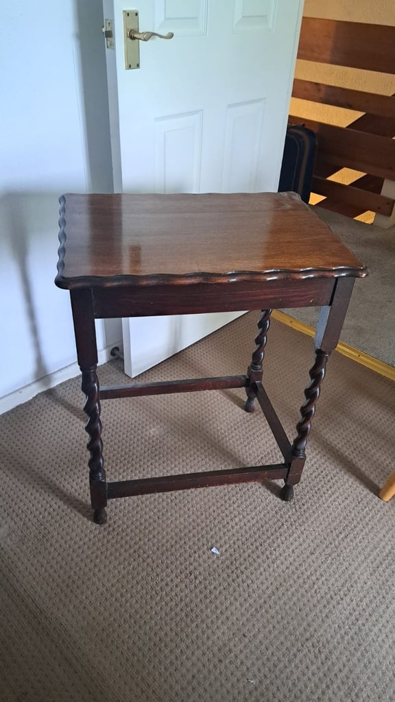 Antique bedroom furniture 