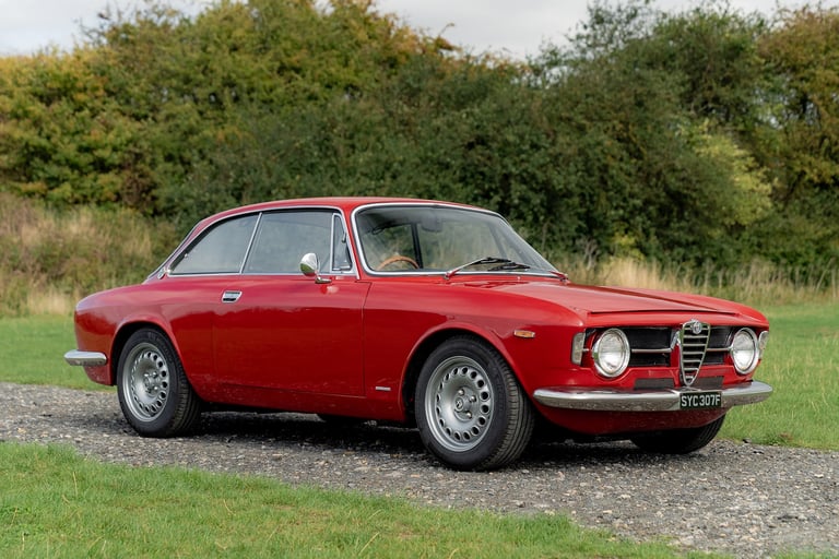 1968 Alfa Romeo GT 1300 Junior 'Stepnose'