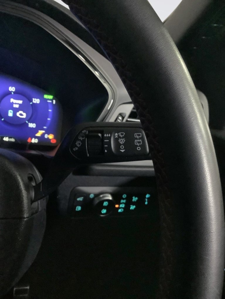 2022 Ford Kuga 2.5 Duratec 14.4kWh ST-Line X Edition SUV 5dr Petrol Plug-in Hybrid CVT Eur HATCHB...