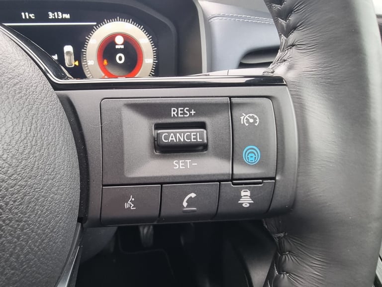 2021 Nissan Qashqai 1.3 DiG-T MH Tekna 5dr Hatchback Petrol Manual