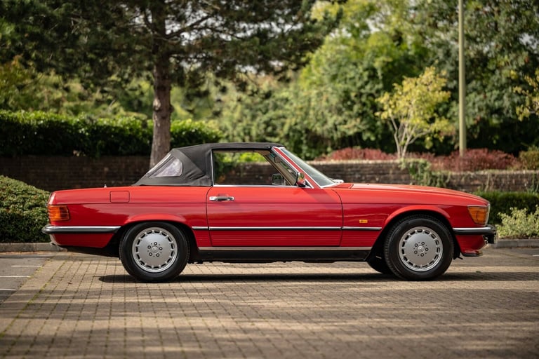 1988 Mercedes-Benz S-Class 300 CONVERTIBLE Petrol Automatic