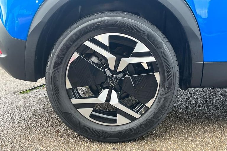 2024 Peugeot 2008 1.2 PureTech 130 GT 5dr EAT8 HATCHBACK PETROL Semi Automatic