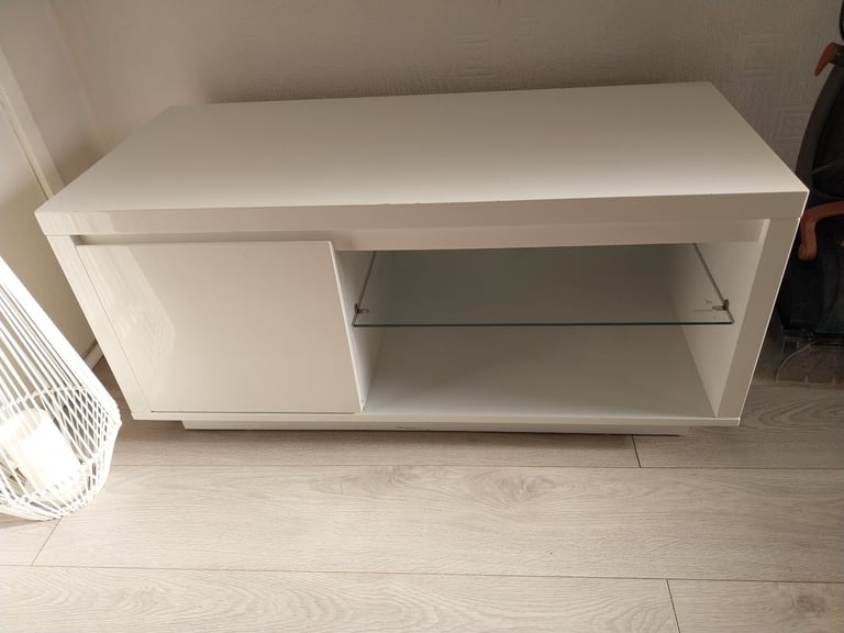 image for White gloss tv unit