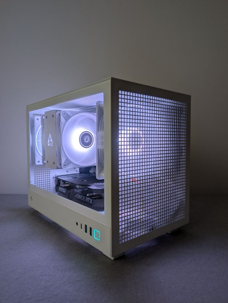 AMD Ryzen ITX Gaming PC | RTX | 32GB Ram | Aorus Elite | Deep Cool | Arctic | MSI |