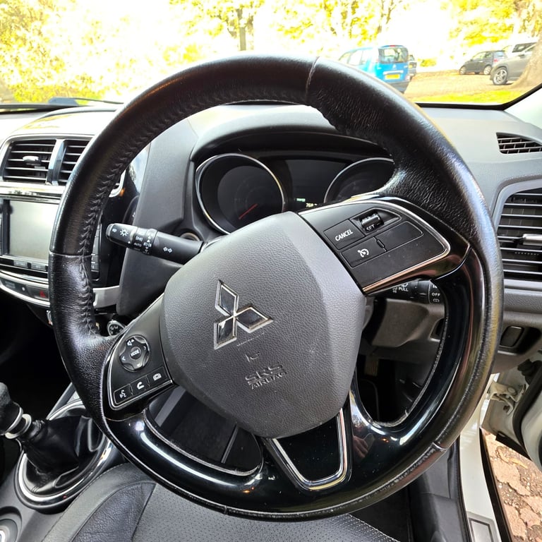 Mitsubishi, ASX, Hatchback, 2016, Manual, 1560 (cc), 5 doors