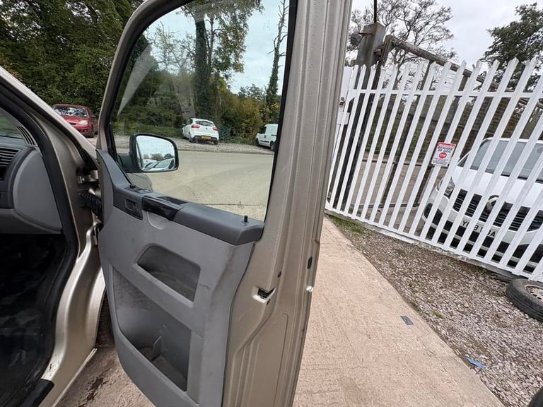 2008 Volkswagen Transporter Transporter T32 130 TDI LWB Camper DIESEL Manual