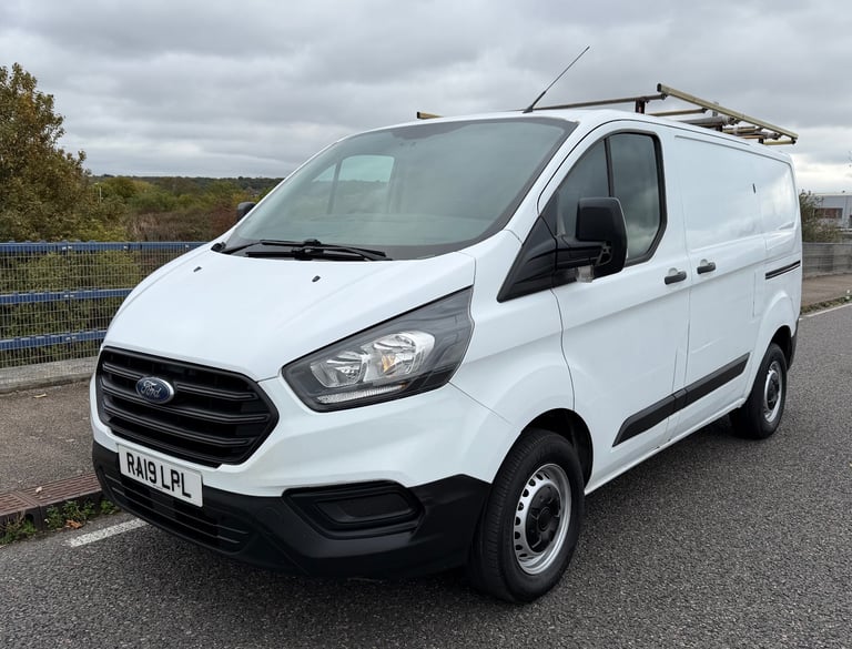 image for 2019 Ford Transit, New timing belt, ULEZ compliant, van, new MOT, no faults, roof rack, facelift