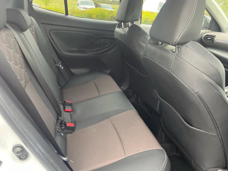 2022 Toyota Yaris 1.5 Hybrid Excel 5dr CVT Estate Hybrid Automatic