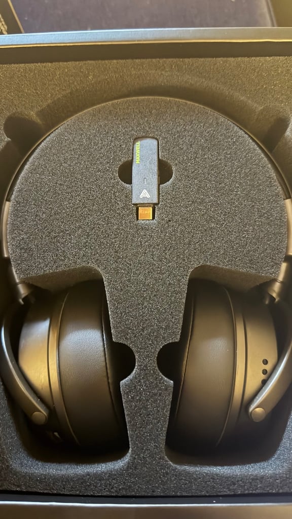 Audeze Maxwell Gaming Headset + Wicked Cushions and Headband Xbox/ PlayStation/ PC