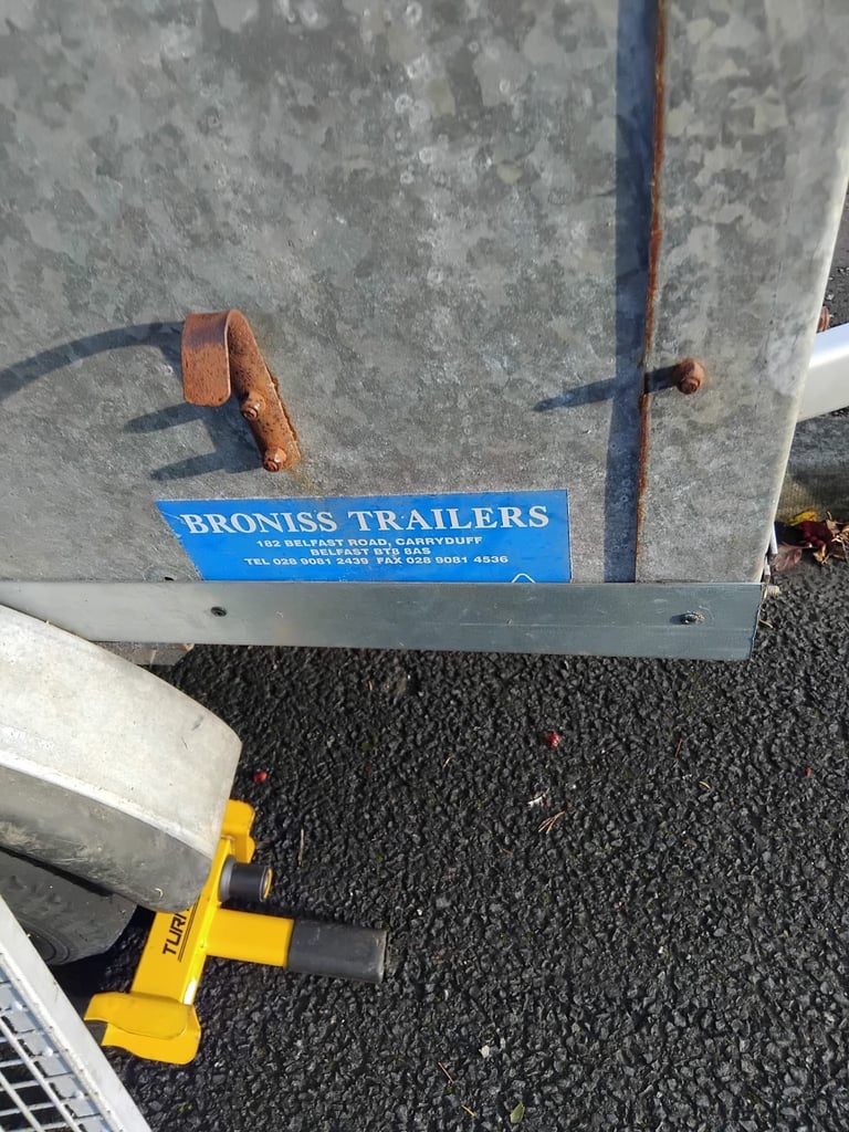 Dog Box Trailer