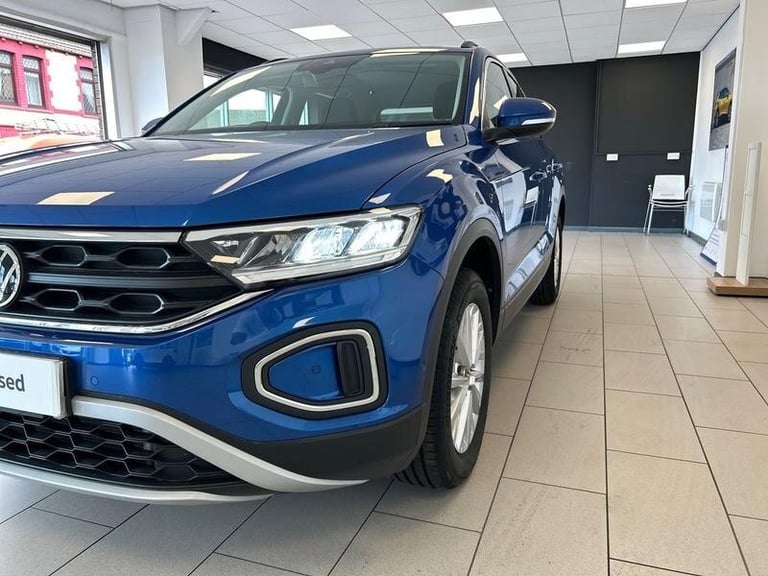 2022 Volkswagen T-Roc T-Roc 1.5 TSI Life 150PS MANUAL Hatchback Petrol Manual