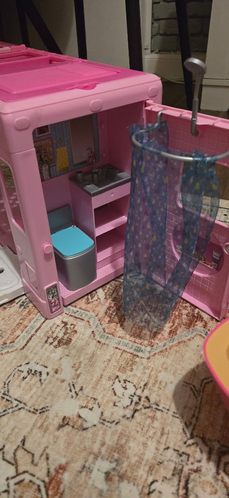 Barbie Camper Van 