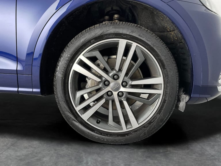 2019 Audi Q5 2.0 TDI 40 S line SUV 5dr Diesel S Tronic quattro Euro 6 (s/s) (190 ps) - S Suv Dies...