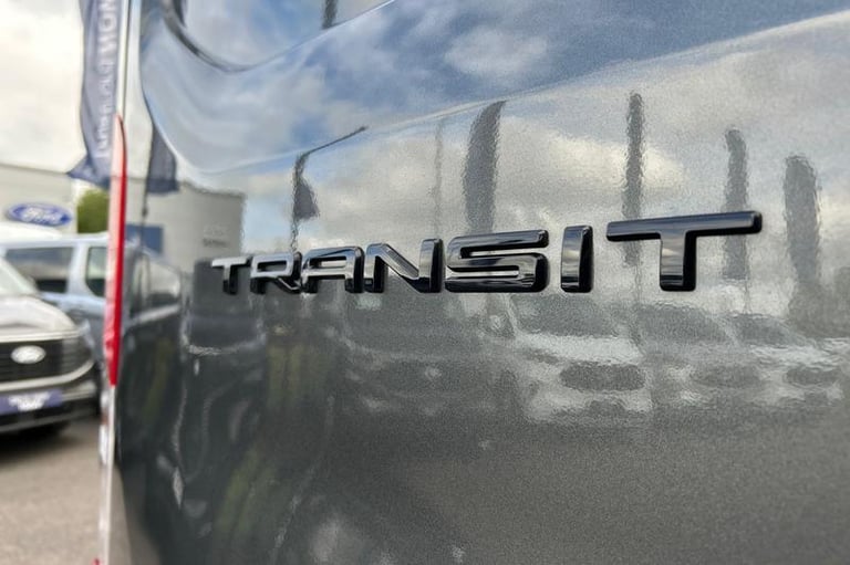2025 Ford Transit 350 Limited AUTO L3 H2 LWB Medium Roof FWD 2.0 EcoBlue 165ps, AIR CON, CRUI Pan...