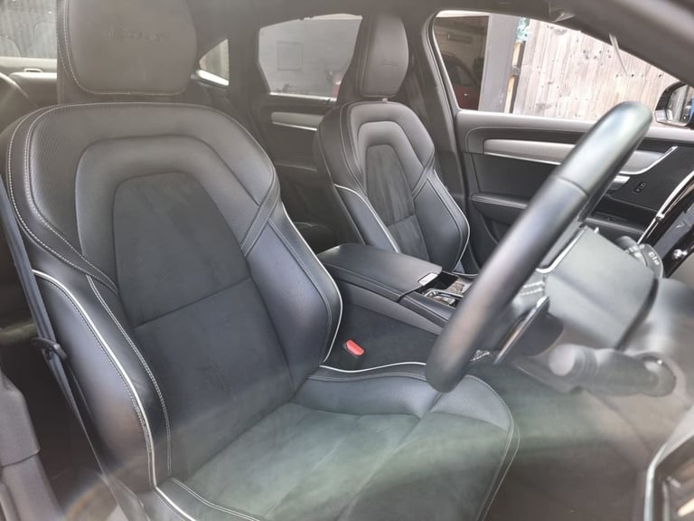 2020 Volvo S90 2.0h T8 Twin Engine 10.4kWh R-Design Plus Saloon 4dr Petrol Plug-in Hybrid  Saloon...