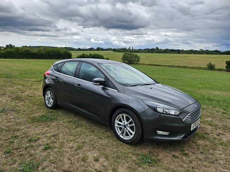 Ford Focus ZETEC ulez petrol grey hpi clear hatchback cheap tax insurance