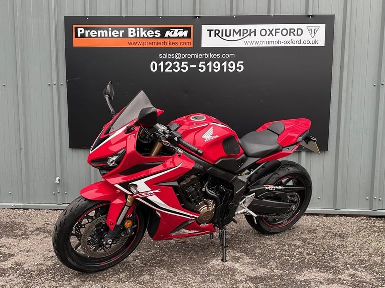 Stunning 2019/19 Honda CBR650R Motorcycle 