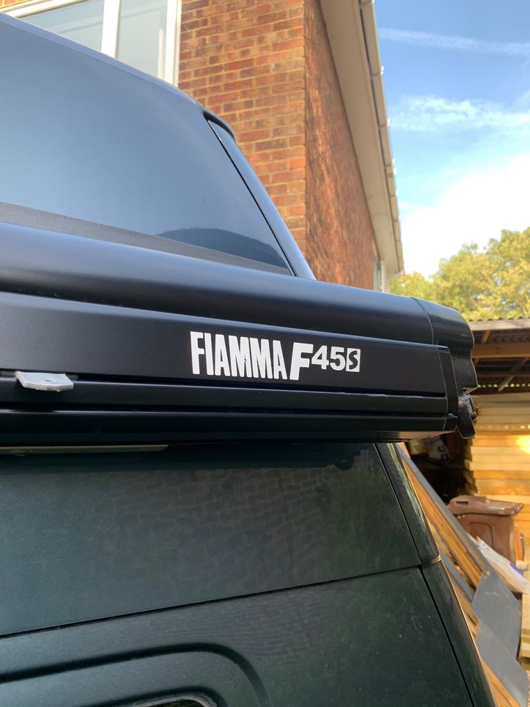 Volkswagen t5 camper van high top 2.5 manual