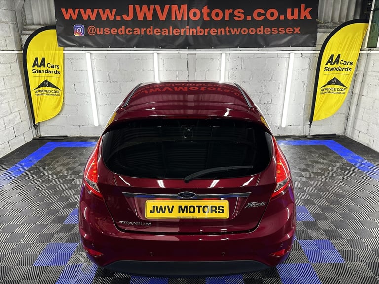 2011 Ford Fiesta 1.6 Titanium Hatchback 5dr Petrol Manual (134 g/km  118 bhp)