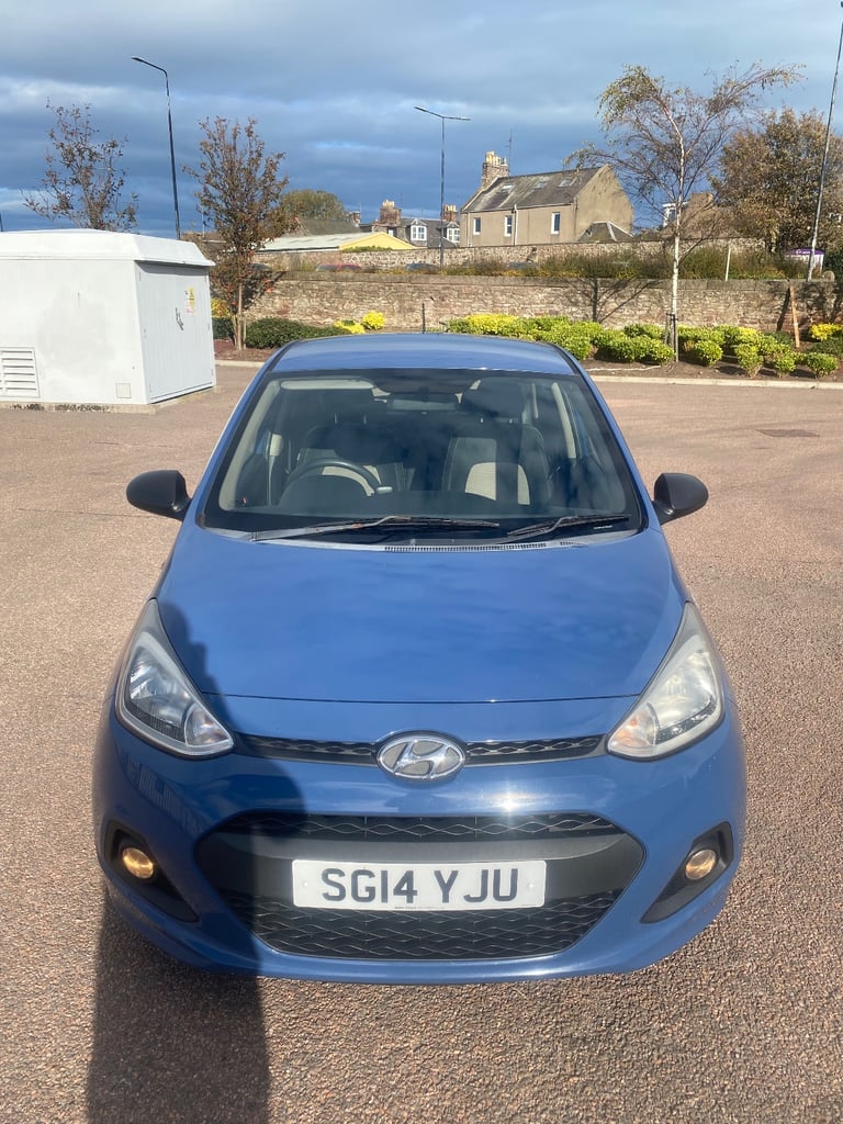 Hyundai i10 cheap running costs long M.O.T