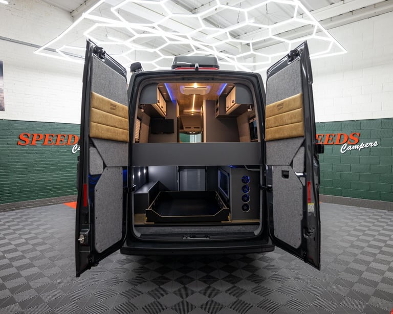 MAN TGE Camper 3.180 4X4 LION XP LWB WILDCAT SPEEDS EDITION, AUTO
