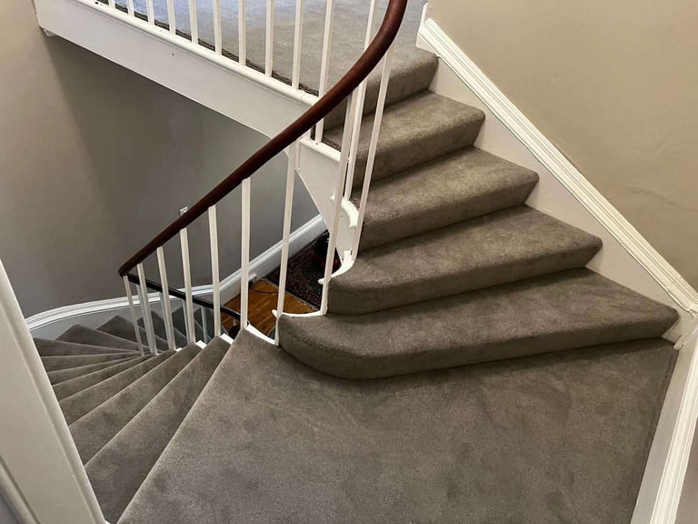 We do All type of flooring carpeting,laminate flooring etc.carpet installer/ technician.