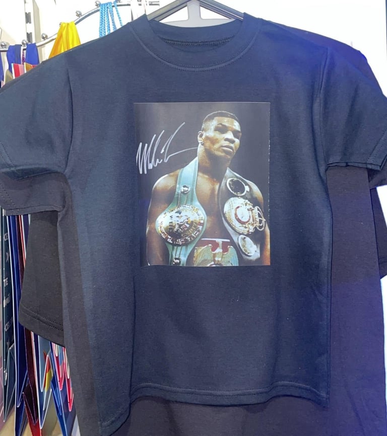image for Boys size 7-8 years T-shirt 