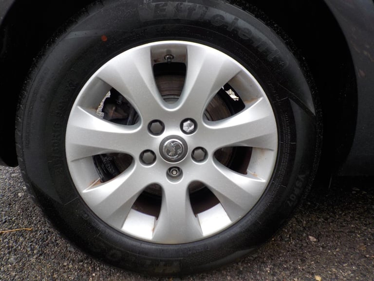 2015 Vauxhall Astra 1.6 CDTi ecoFLEX 94g Design Euro 6 (s/s) 5dr HATCHBACK Diesel Manual